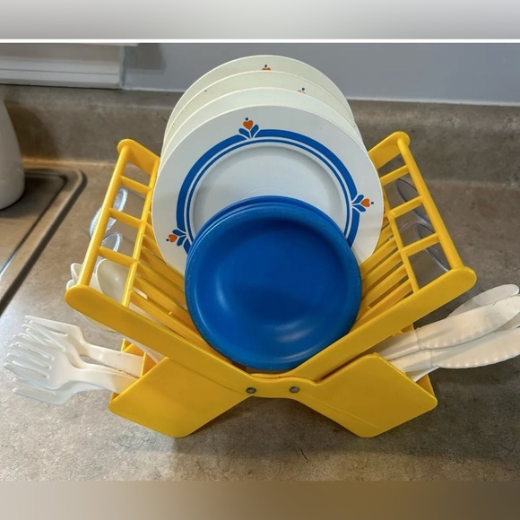 Vintage Fisher Price Fun with Food Family Dinnerware Dish Rack Set - Picture 5 of 5
